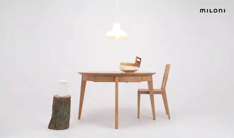 [Translate to german:] System rozkładania okrągłego stołu drewnianego FOX