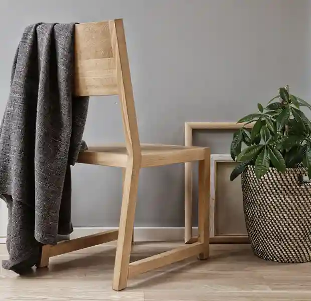 [Translate to german:] Krzesło drewniane MILONI FRAME, Kolor: 03: Natural, Wymiary: Dł: 45 x Sz: 44 x Wys: 45 cm, polskie krzesła z drewna, drewniane krzesło, dębowe krzesła